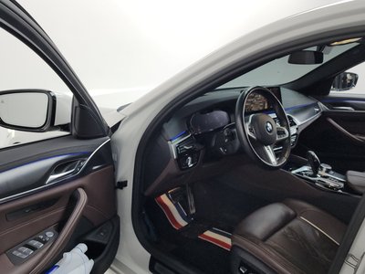 2023 BMW 5 SERIES — миниатюра 13