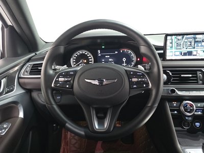 2021 Genesis THE NEW G70 thumbnail 18