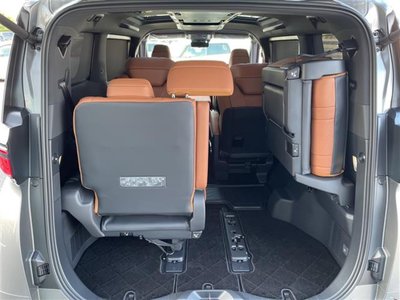 2026 Toyota VELLFIRE thumbnail 28
