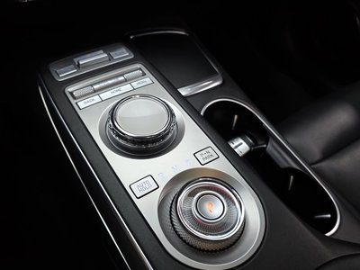 2021 Genesis GV70 缩略图 12