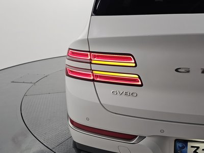 GENESIS GV80 - 10
