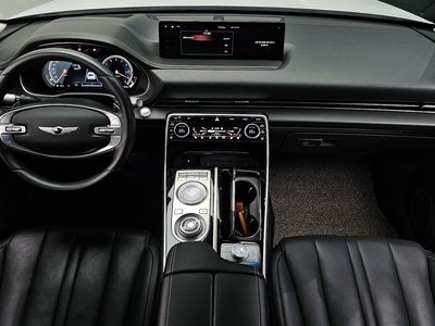 GENESIS GV80 - 5