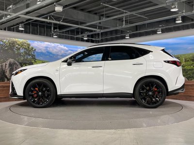 2026 Lexus NX — миниатюра 26