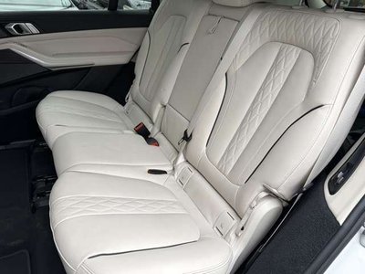 صورة مصغرة 38 لـ 2023 BMW X7
