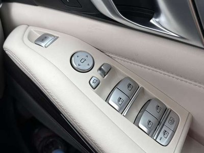 صورة مصغرة 32 لـ 2023 BMW X7