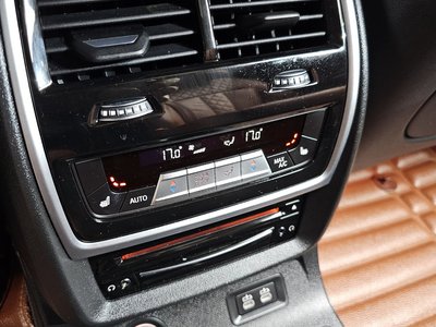 صورة مصغرة 28 لـ 2020 BMW X7
