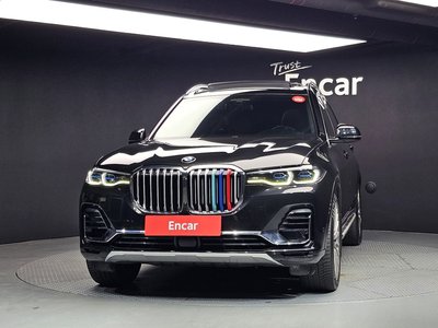 2020 BMW X7 — фото 2
