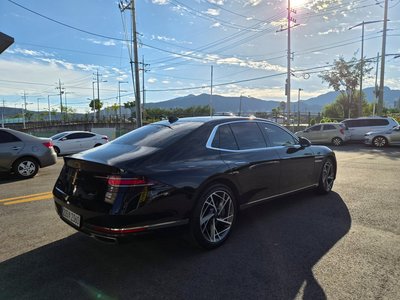 2022 Genesis G90 (RS4) 照片 2