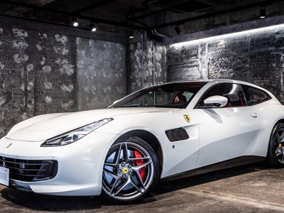 FERRARI GTC4 LUSSO - 10