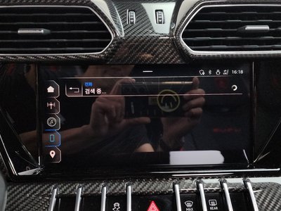 2023 Lamborghini URUS — миниатюра 35