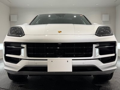 PORSCHE CAYENNE - 4