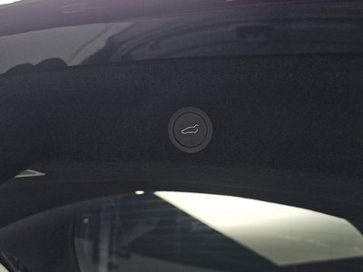 2025 Tesla MODEL Y thumbnail 27