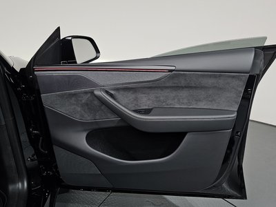 2025 Tesla MODEL Y thumbnail 14