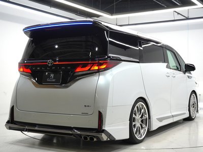 2025 Toyota VELLFIRE photo 5