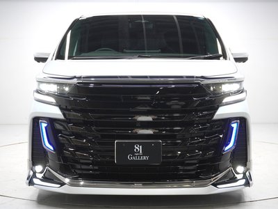 2025 Toyota VELLFIRE photo 2