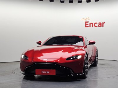 ASTON MARTIN VANTAGE - 2