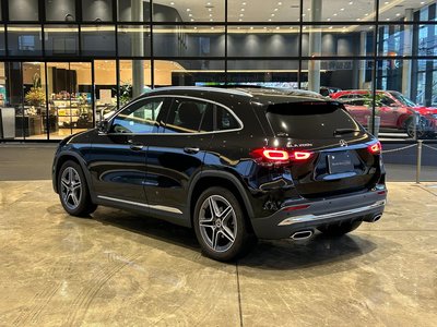 MERCEDES-BENZ GLA - 3
