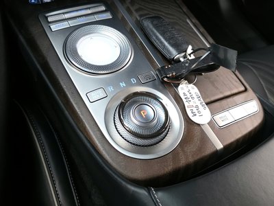 GENESIS G80 (RG3) - 9