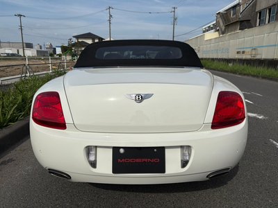 BENTLEY CONTINENTAL - 8