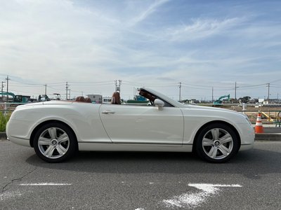 BENTLEY CONTINENTAL - 4