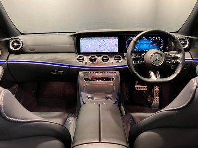 MERCEDES-BENZ E-CLASS - 7