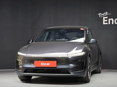 TESLA MODEL Y - 2
