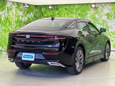 TOYOTA CROWN CROSSOVER - 3