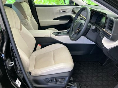 TOYOTA CROWN CROSSOVER - 4