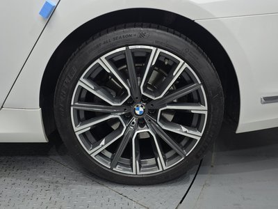 صورة 8 لـ 2021 BMW 7 SERIES