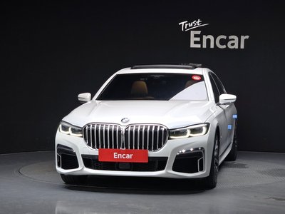 صورة 2 لـ 2021 BMW 7 SERIES