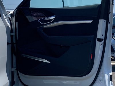 صورة مصغرة 34 لـ 2022 AUDI E-TRON SPORTBACK