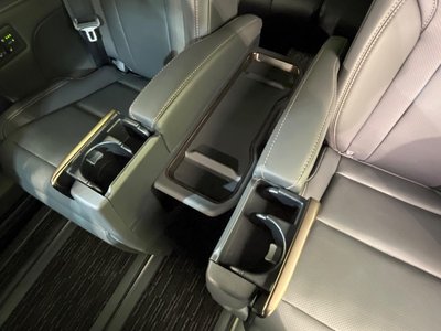 2026 Toyota ALPHARD 缩略图 50