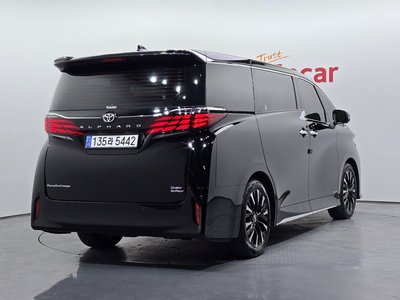 TOYOTA ALPHARD - 3
