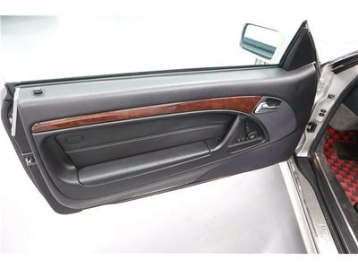 MERCEDES-BENZ SL - 10