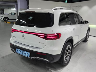 2025 Mercedes-BENZ EQB 照片 3