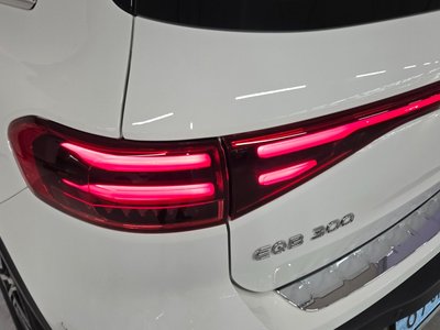 2025 Mercedes-BENZ EQB — миниатюра 13