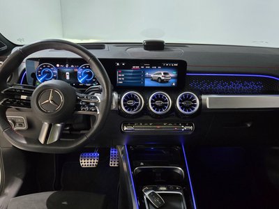 2025 Mercedes-BENZ EQB — миниатюра 17