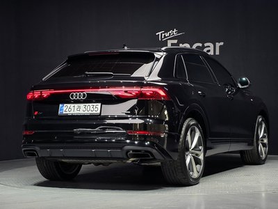 2025 AUDI Q8 照片 4