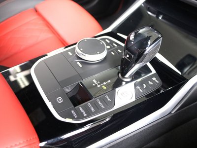 صورة 10 لـ 2020 BMW 3 SERIES TOURING