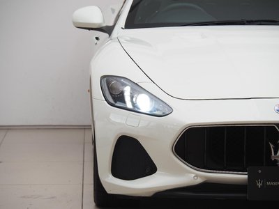 2019 Maserati GRANCABRIO thumbnail 14