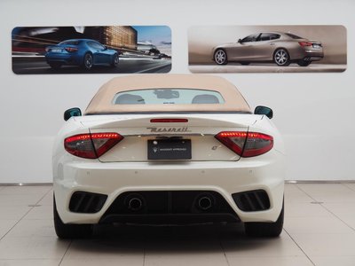 2019 Maserati GRANCABRIO thumbnail 35
