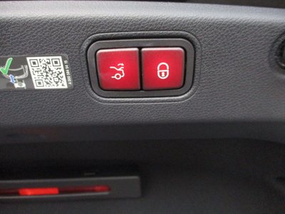 MERCEDES-BENZ CLS - 9