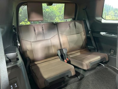 2025 Toyota LAND CRUISER 250 — фото 10