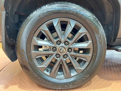 صورة مصغرة 14 لـ 2025 Toyota LAND CRUISER 250