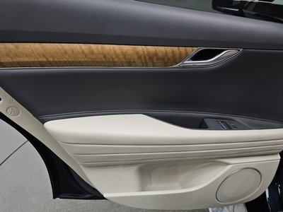 2023 Genesis G80 (RG3) — миниатюра 16