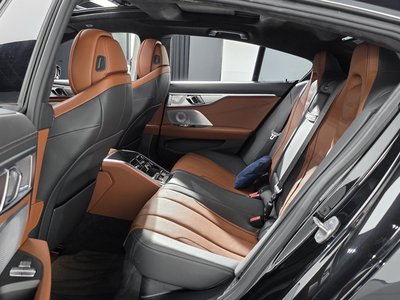 صورة مصغرة 19 لـ 2022 BMW 8 SERIES