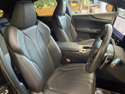 صورة مصغرة 36 لـ 2025 Lexus NX