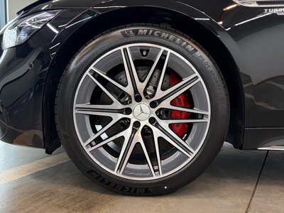 صورة 6 لـ 2025 Mercedes-BENZ GT AMG