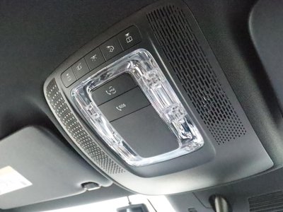 صورة 5 لـ 2025 Mercedes-BENZ EQA