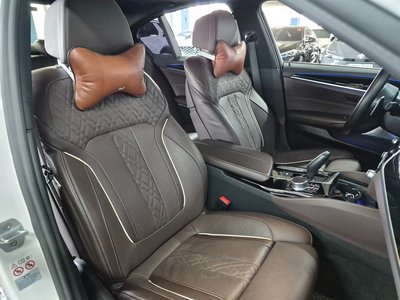 BMW 5 SERIES - 4